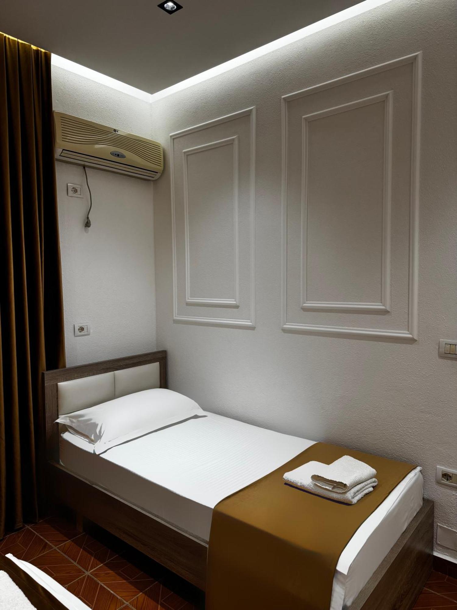 Apartments Costa Azzurra Velipojë Eksteriør billede