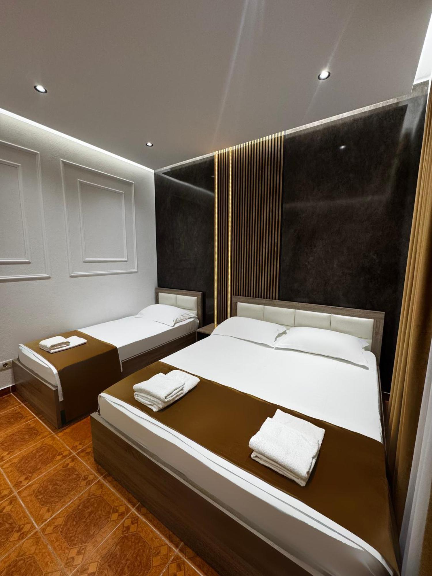 Apartments Costa Azzurra Velipojë Eksteriør billede