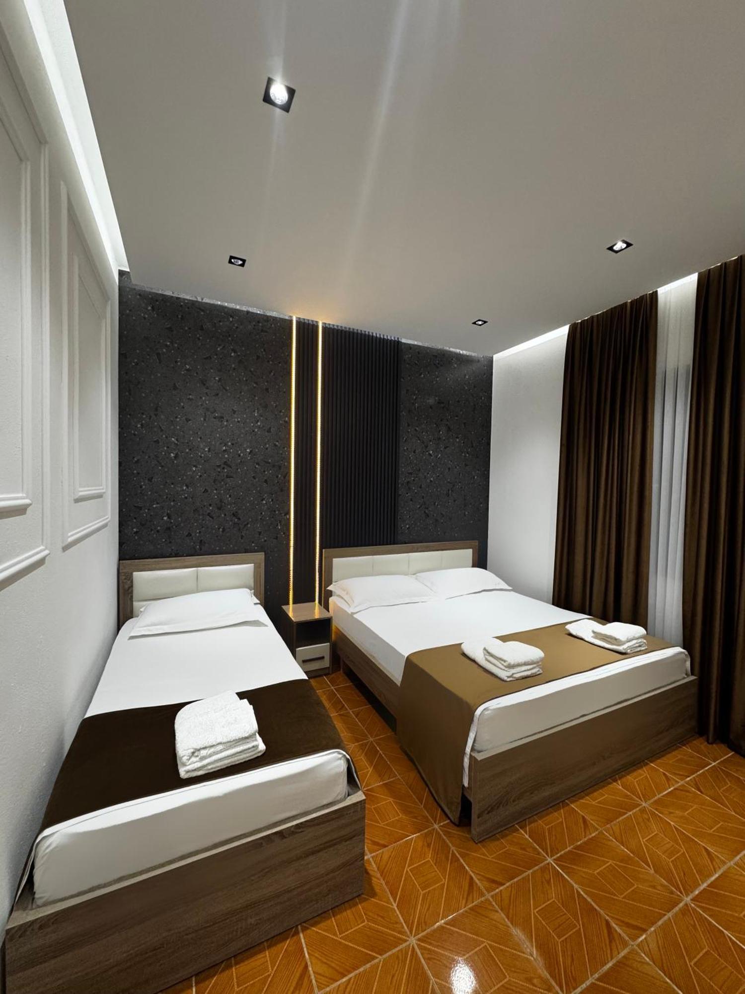 Apartments Costa Azzurra Velipojë Eksteriør billede