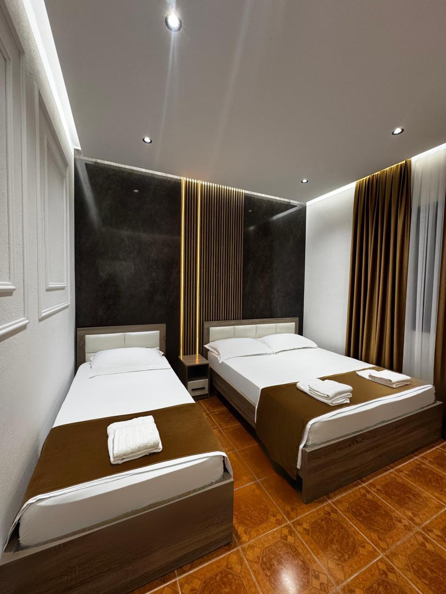 Apartments Costa Azzurra Velipojë Eksteriør billede