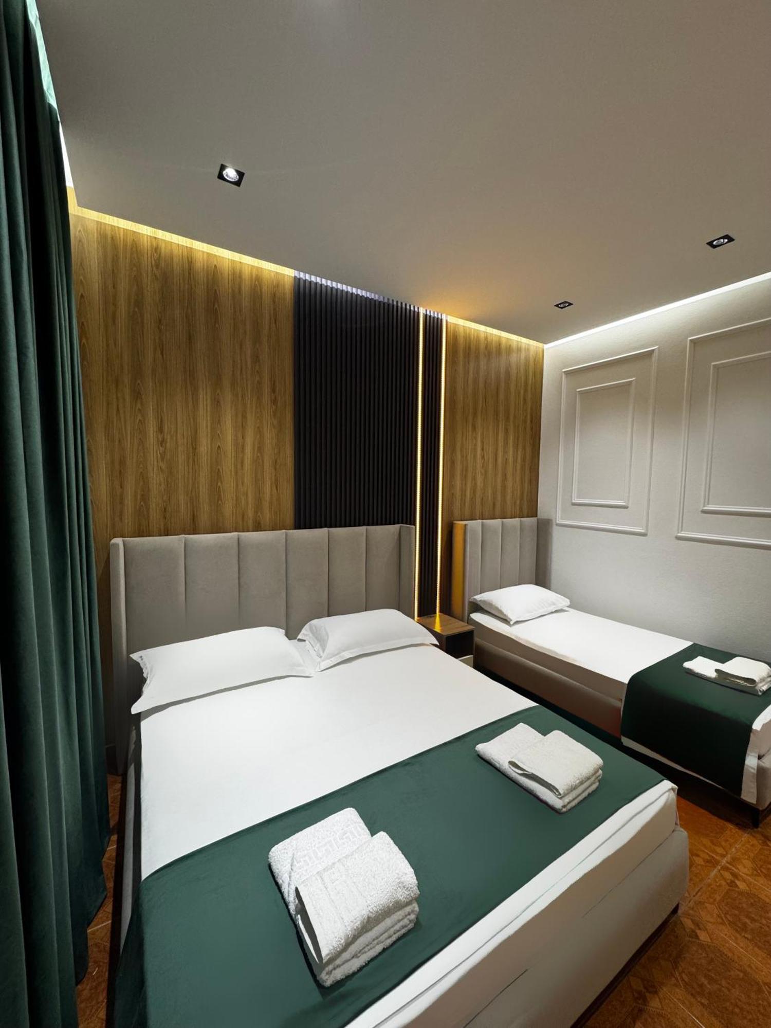 Apartments Costa Azzurra Velipojë Eksteriør billede